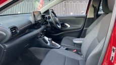 Toyota Yaris 1.5 Hybrid Design 5dr CVT Hybrid Hatchback